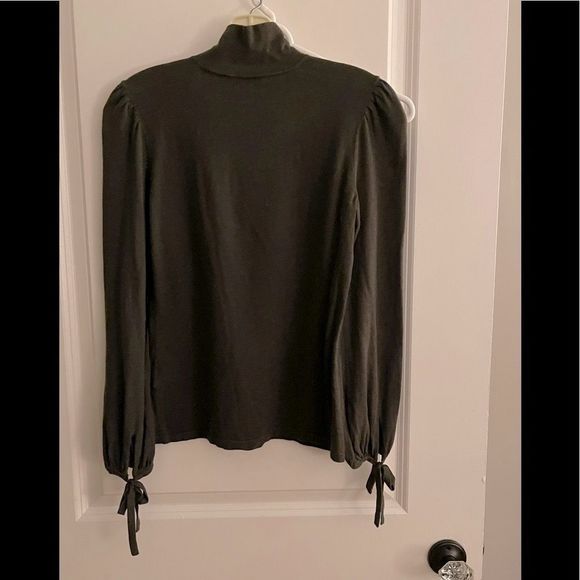 Cullen Hunter Green Button Up Mock Neck Pleated Front Tie Cuff Sweater Size S - Picture 7 of 8